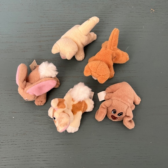 Lot of 5 Vintage 1990’s Pound Puppies - Picture 2 of 4